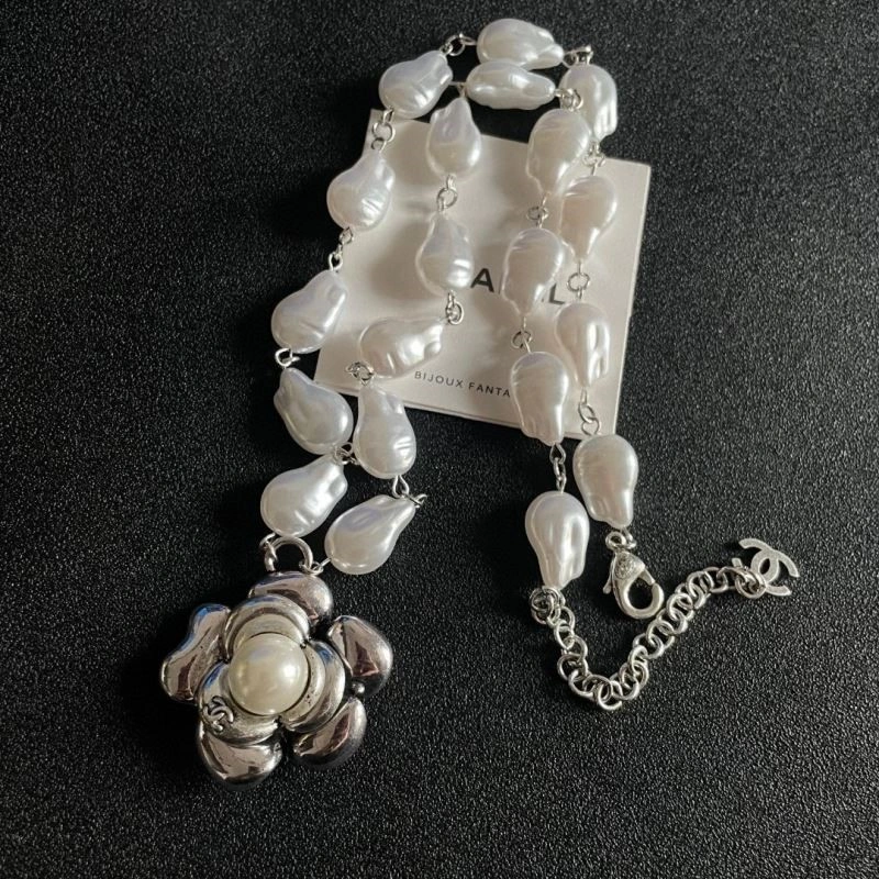 Durable Chanel Necklaces 220852