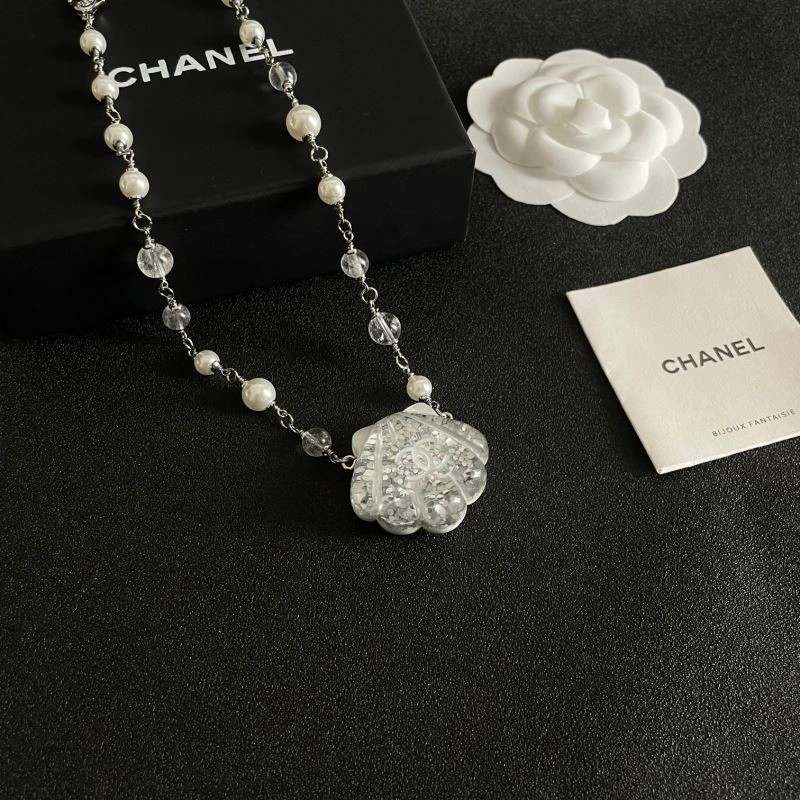 Reliable Chanel Necklaces 220842