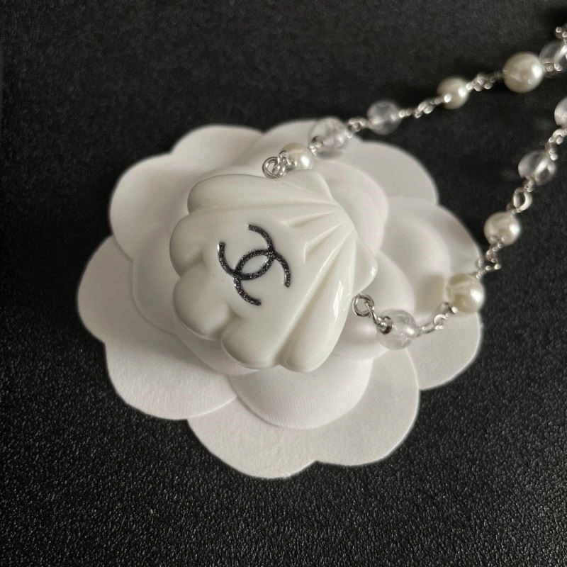 Reliable Chanel Necklaces 220842