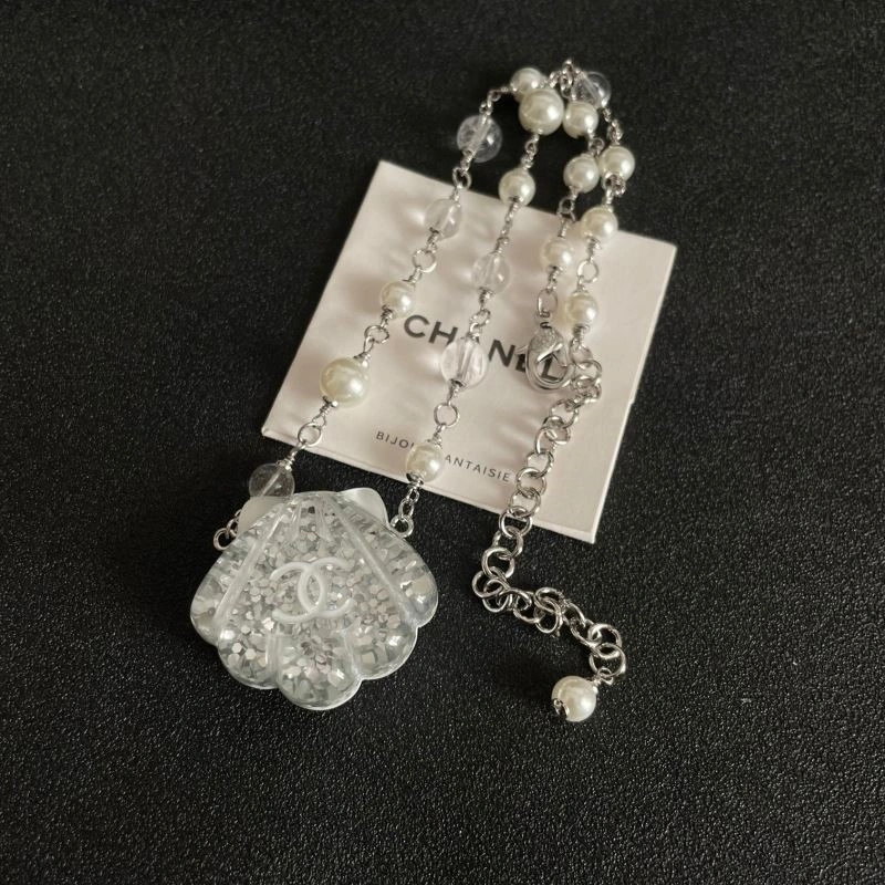 Reliable Chanel Necklaces 220842
