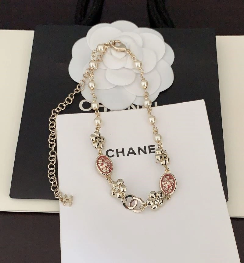 Chanel Necklaces Bold 220846