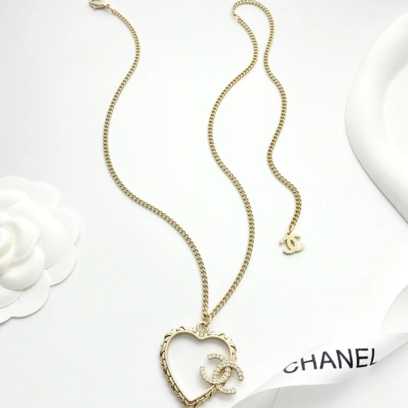 Compact Chanel Necklaces 220829