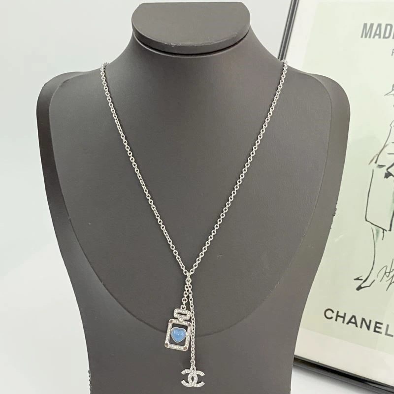 Chanel Necklaces WrinkleFree 220899