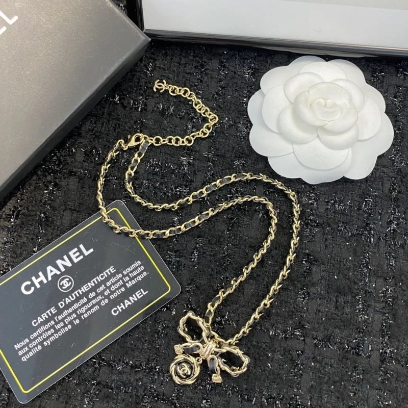 Youthful Chanel Necklaces 220833