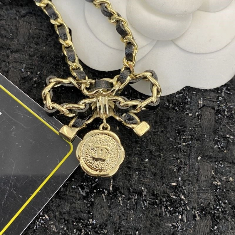Youthful Chanel Necklaces 220833