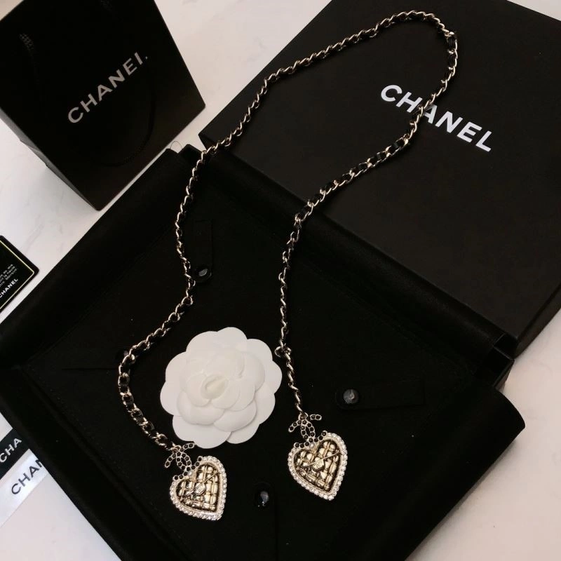 Chanel Necklaces StreetReady 220826