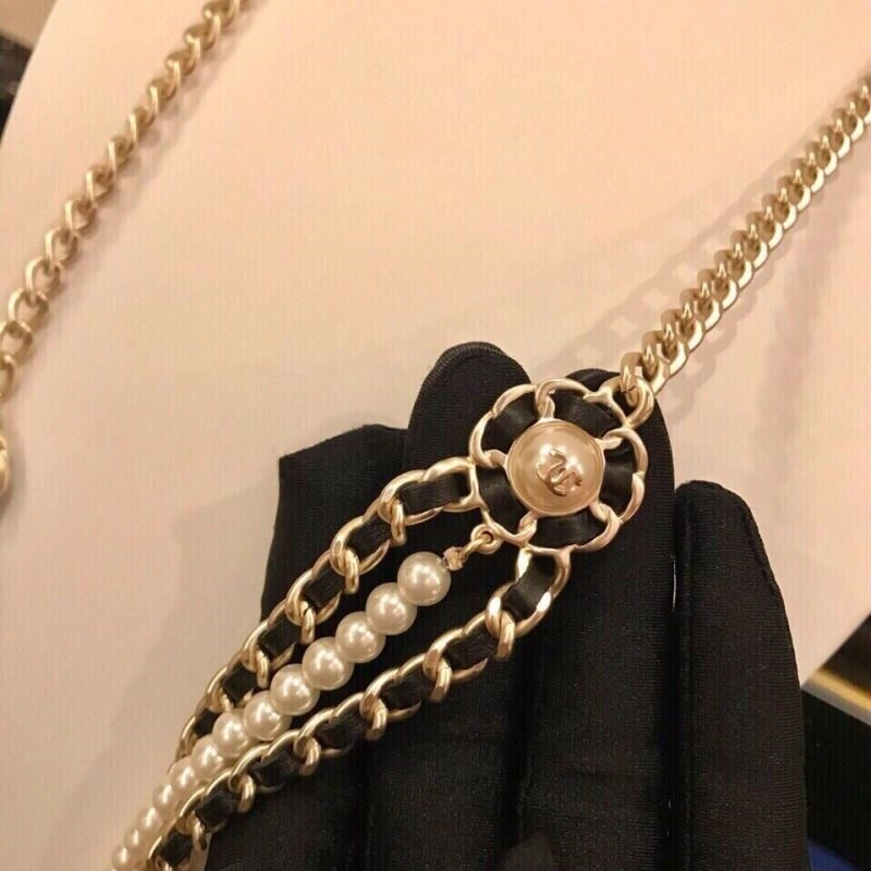 Chanel Necklaces EyeCatching 220830