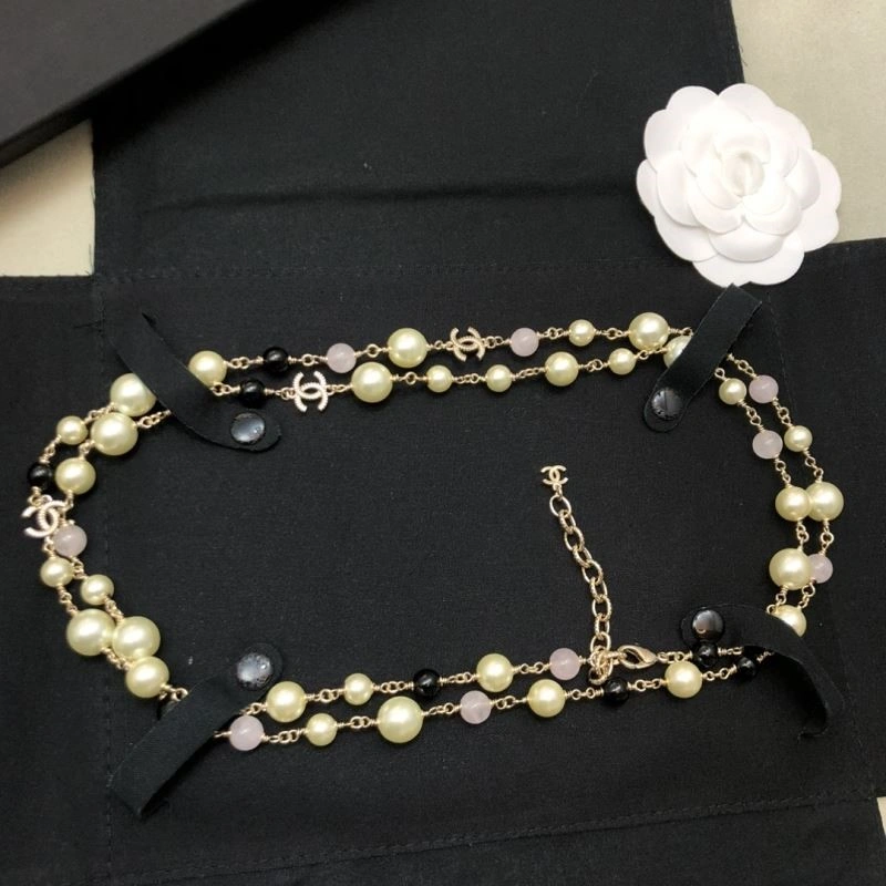 Chanel Necklaces Resilient 220822