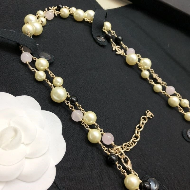 Chanel Necklaces Resilient 220822