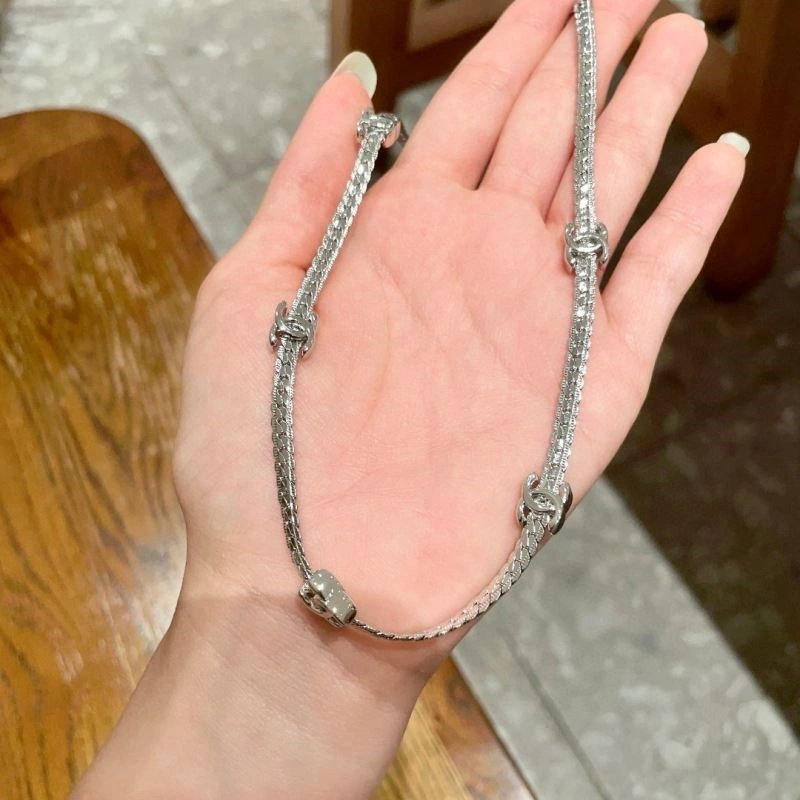Chanel Necklaces Stylish 220889