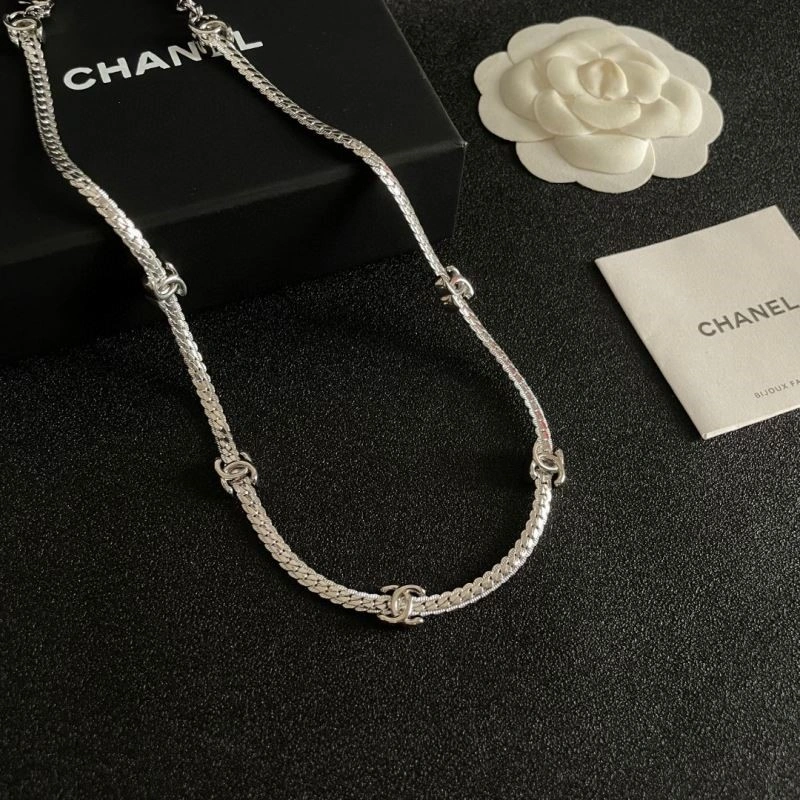Chanel Necklaces Stylish 220889