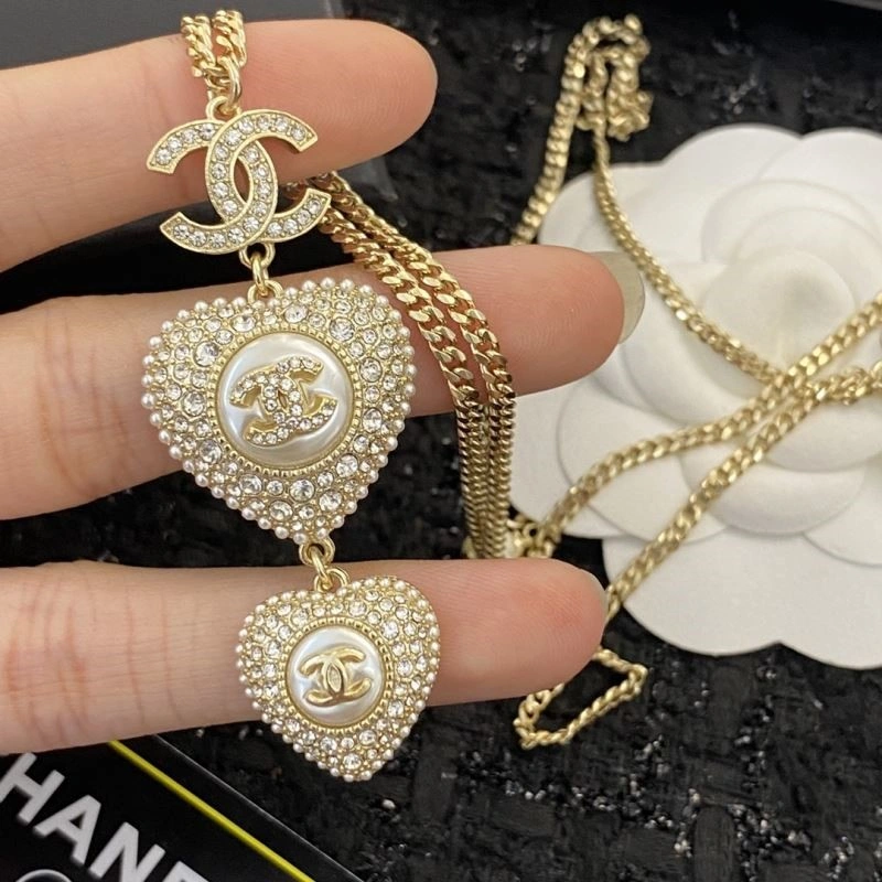 UrbanChic Chanel Necklaces 220835