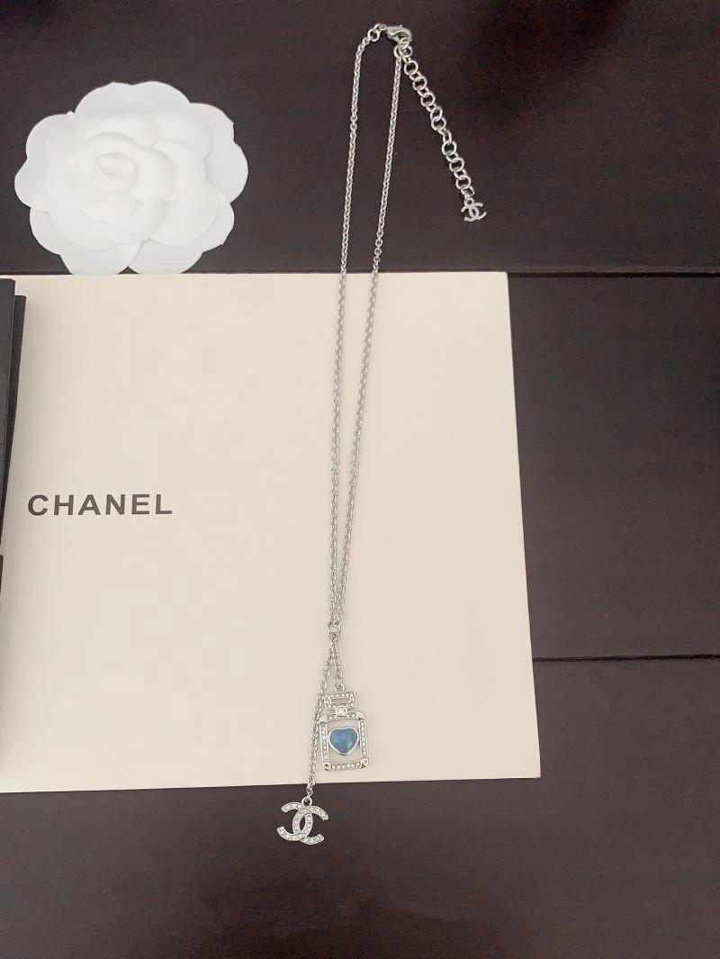 Chanel Necklaces DailyWear 220819