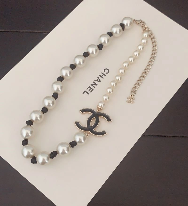 Chanel Necklaces Resilient 220820