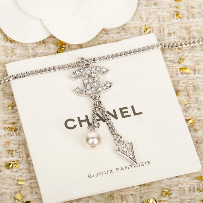 Chic Chanel Necklaces 220823