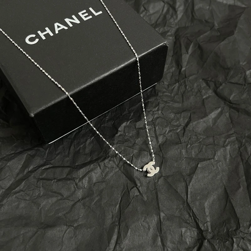 Chanel Necklaces WellDesigned 220814