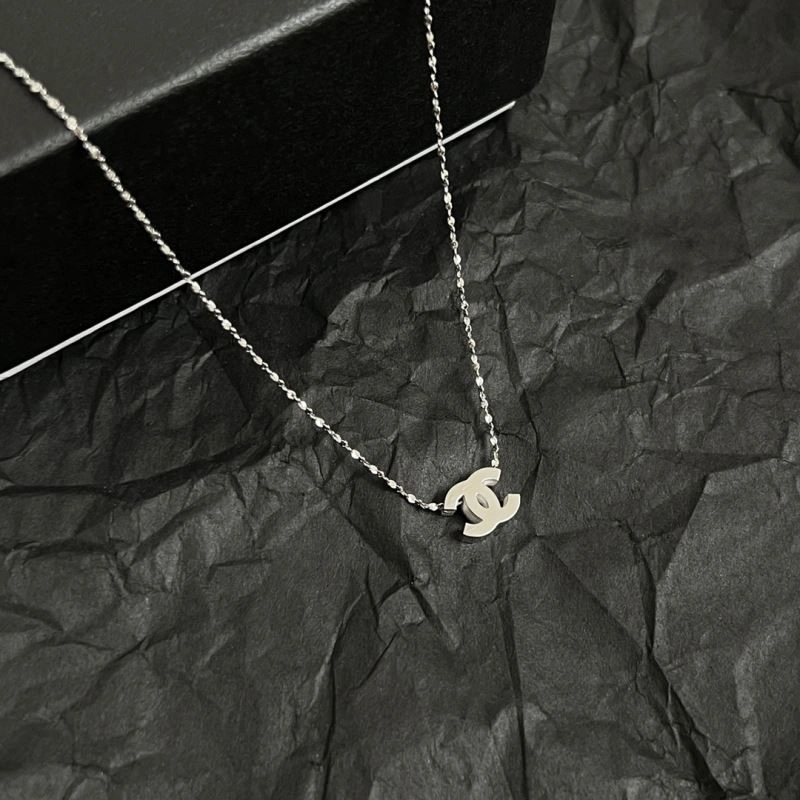 Chanel Necklaces WellDesigned 220814