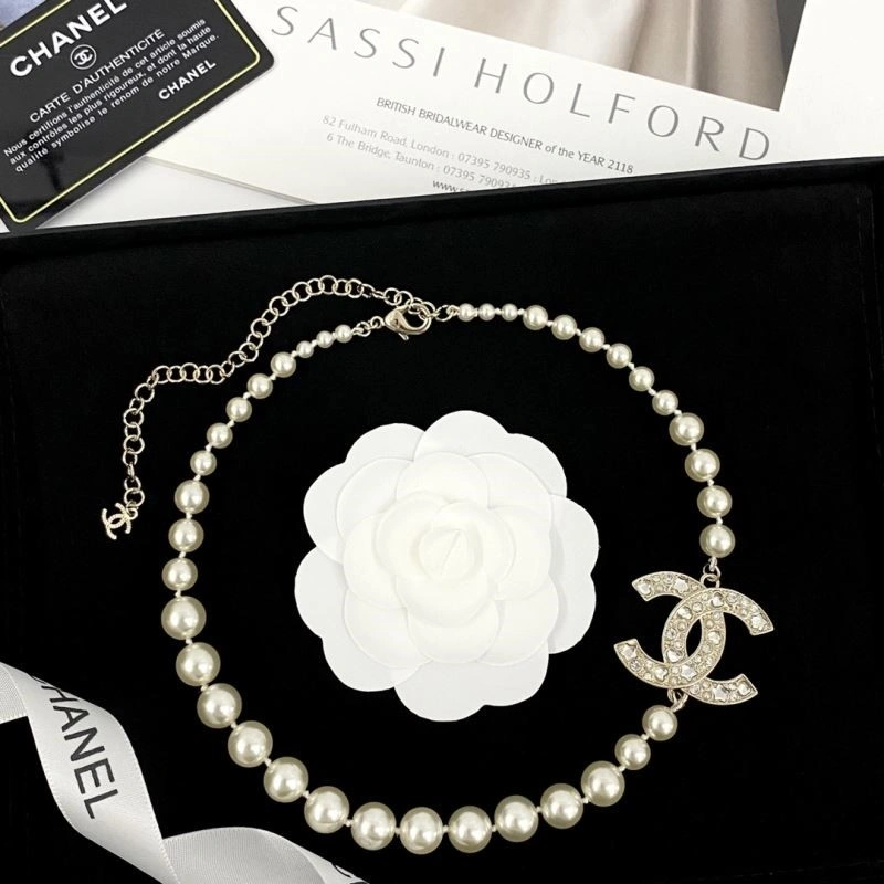 Chanel Necklaces Flexible 220811