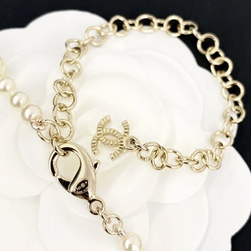 Chanel Necklaces Flexible 220811