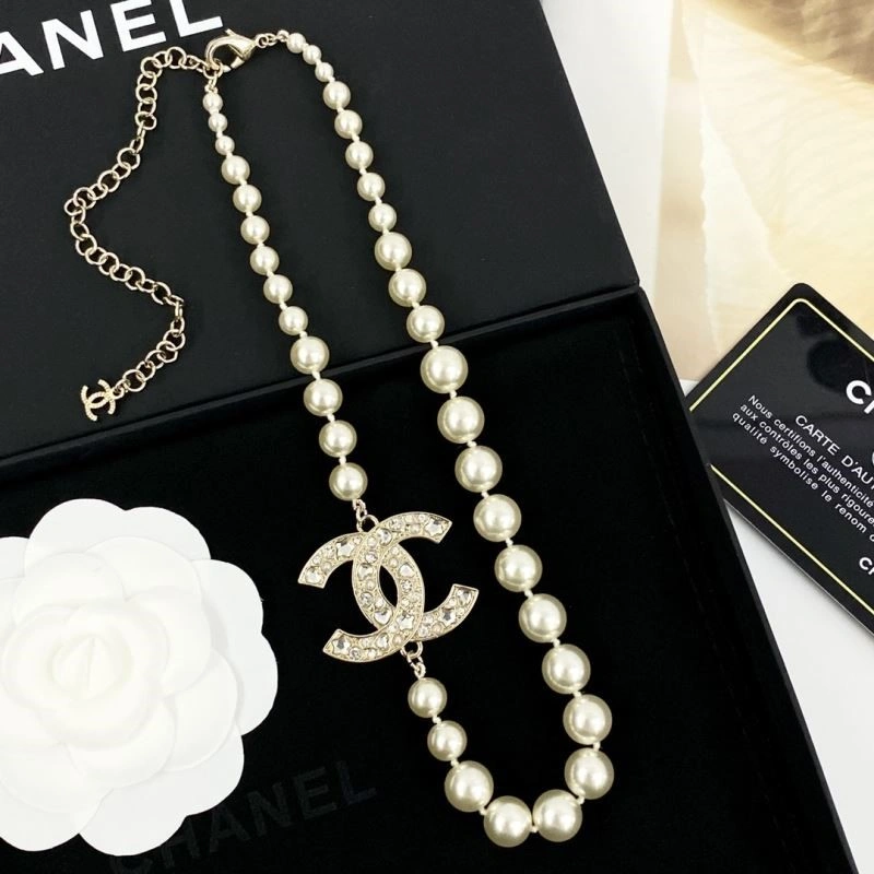 Chanel Necklaces Flexible 220811