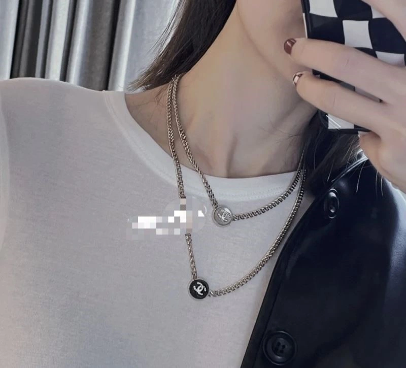 Chanel Necklaces WrinkleFree 220809