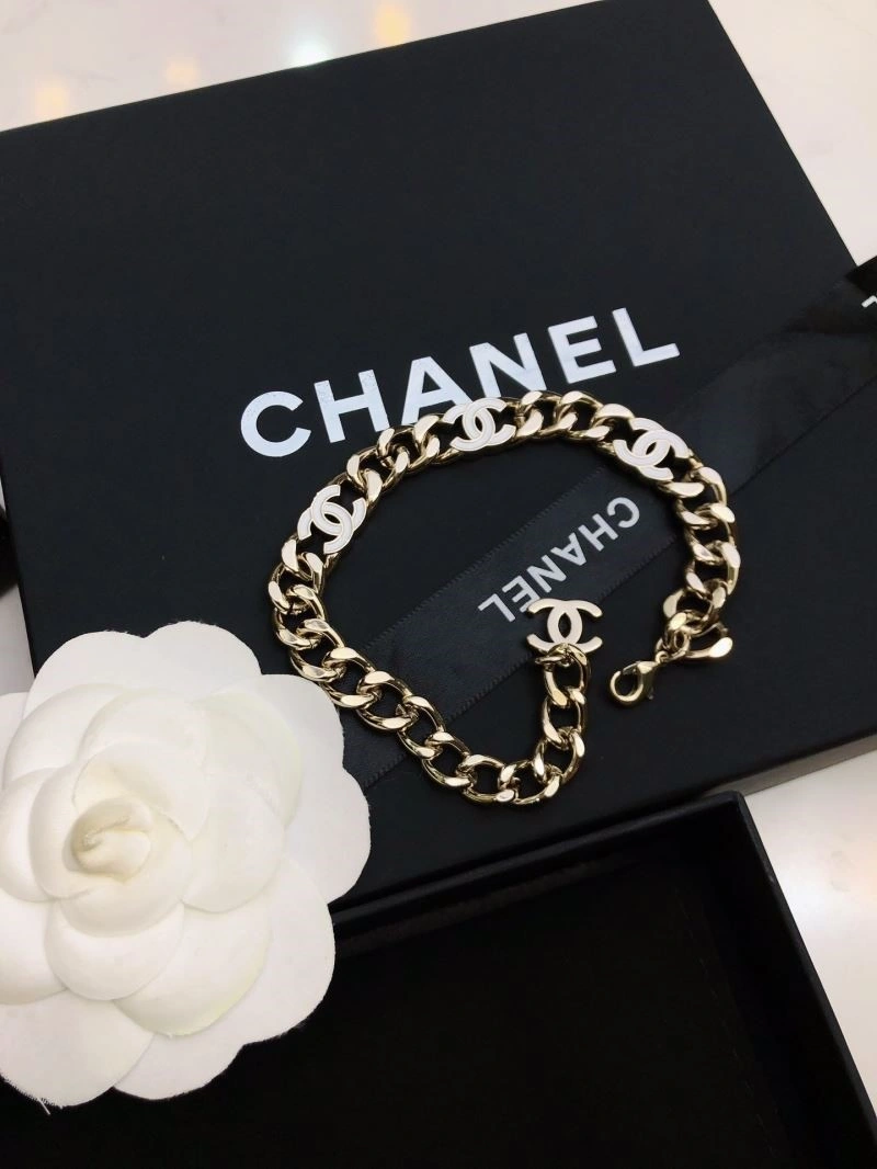 Chanel Necklaces Supportive 220801
