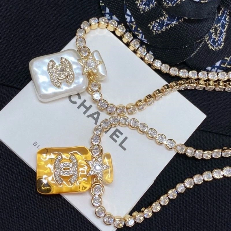 Chanel Necklaces Snug 220796