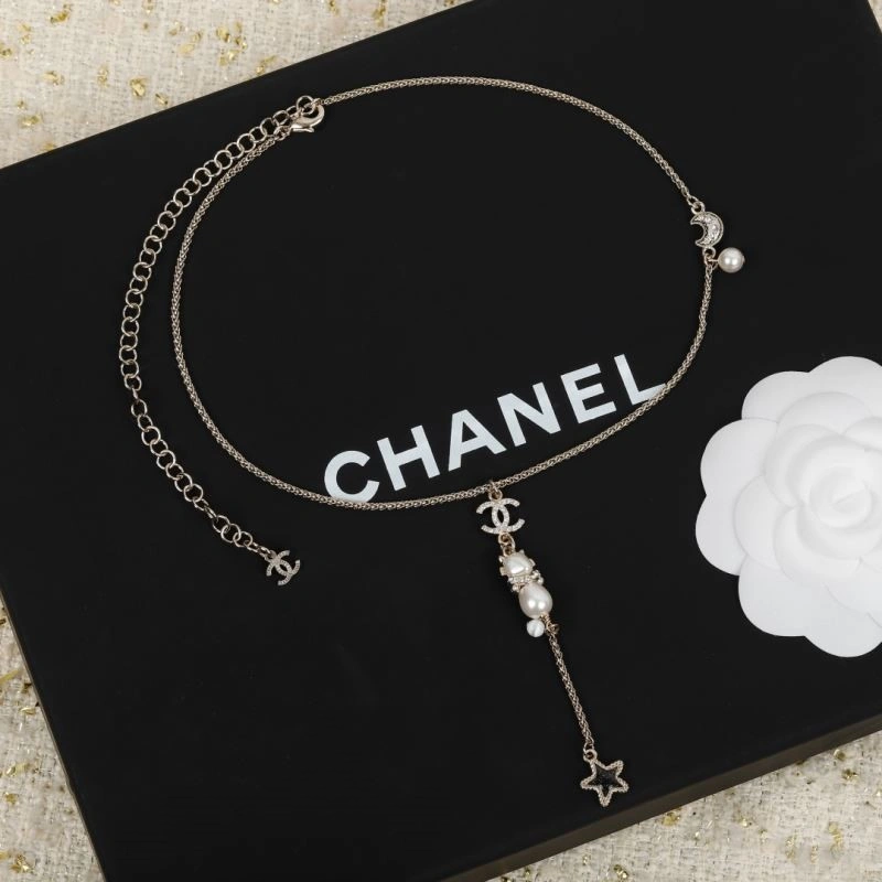 Chanel Necklaces Functional 220790