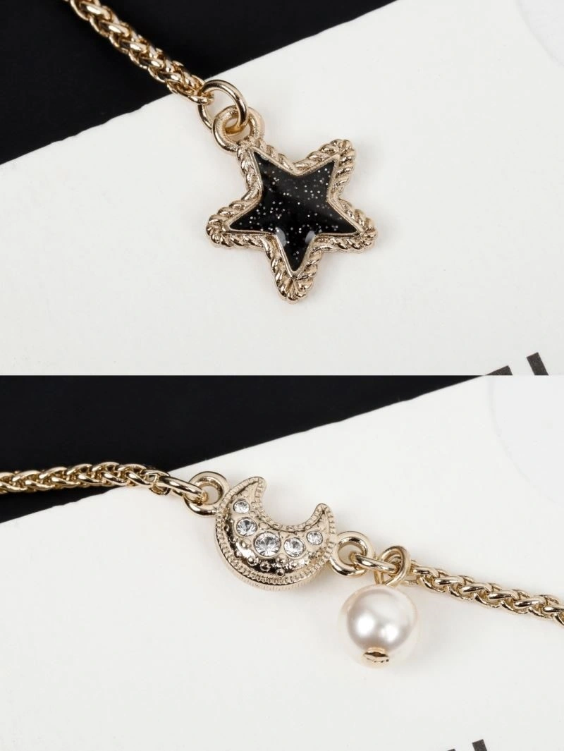 Chanel Necklaces Functional 220790
