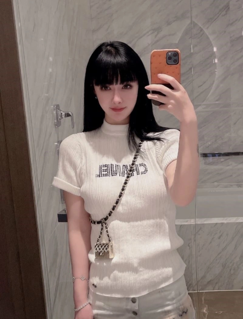 Chanel Necklaces Chic 220777