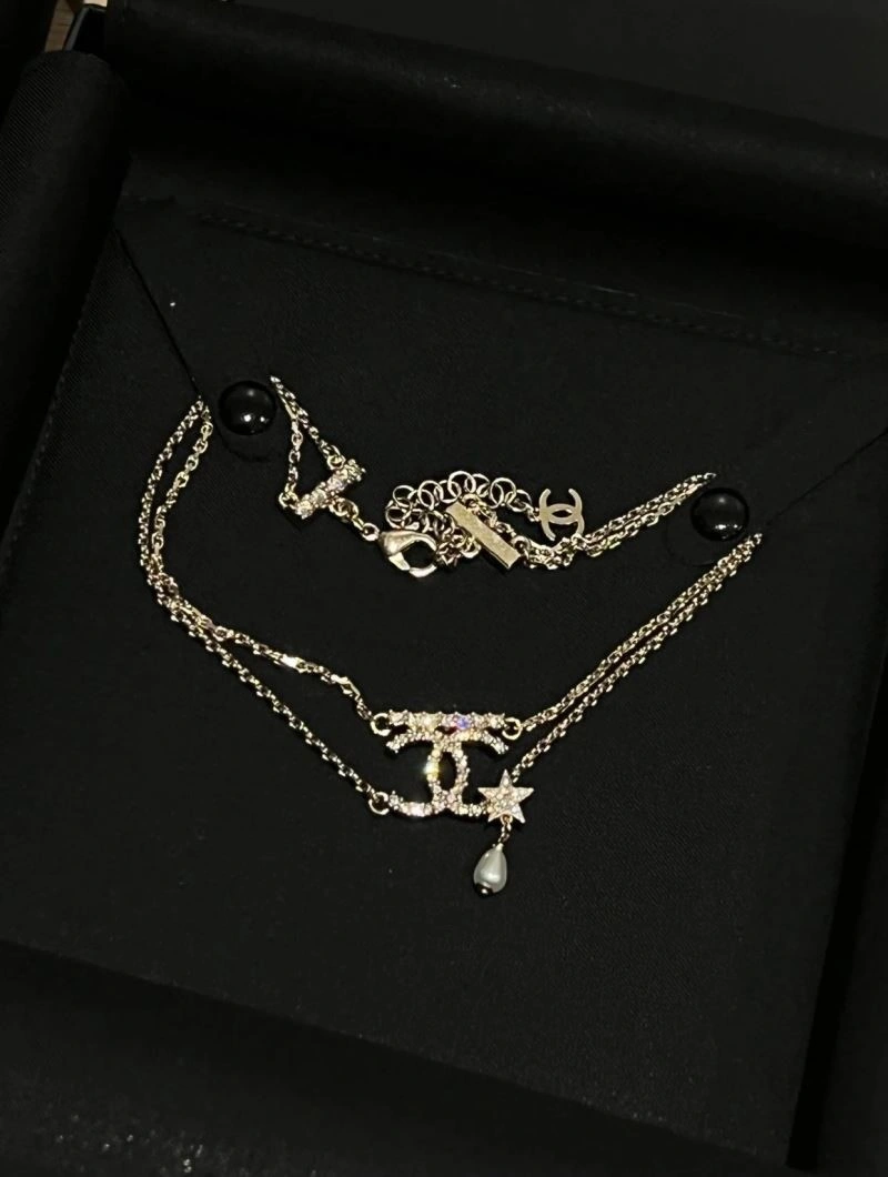Modern Chanel Necklaces 220771