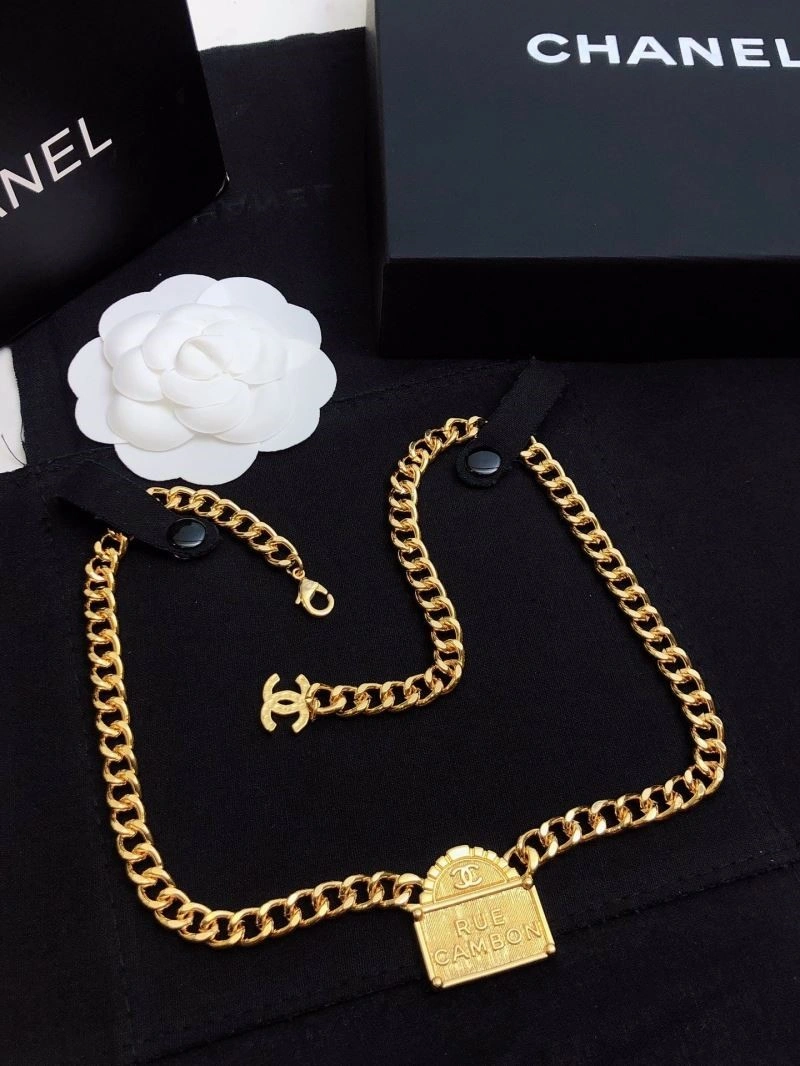Vibrant Chanel Necklaces 220784
