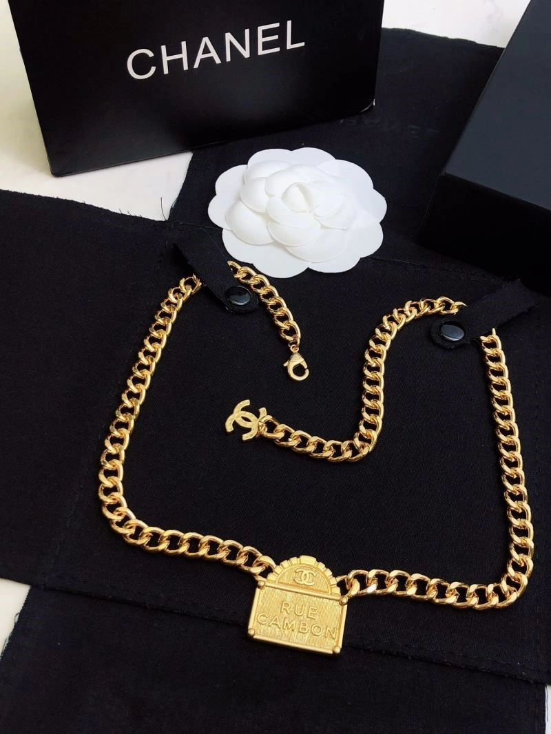 Vibrant Chanel Necklaces 220784
