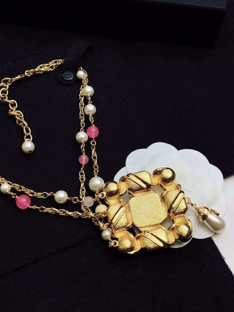 Chanel Necklaces Colorful 220755