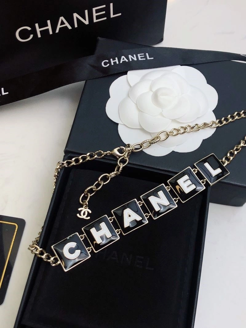 Sophisticated Chanel Necklaces 220797