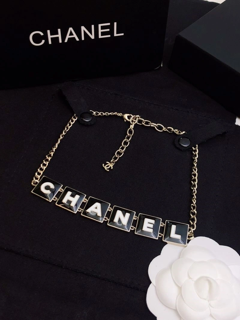 Sophisticated Chanel Necklaces 220797