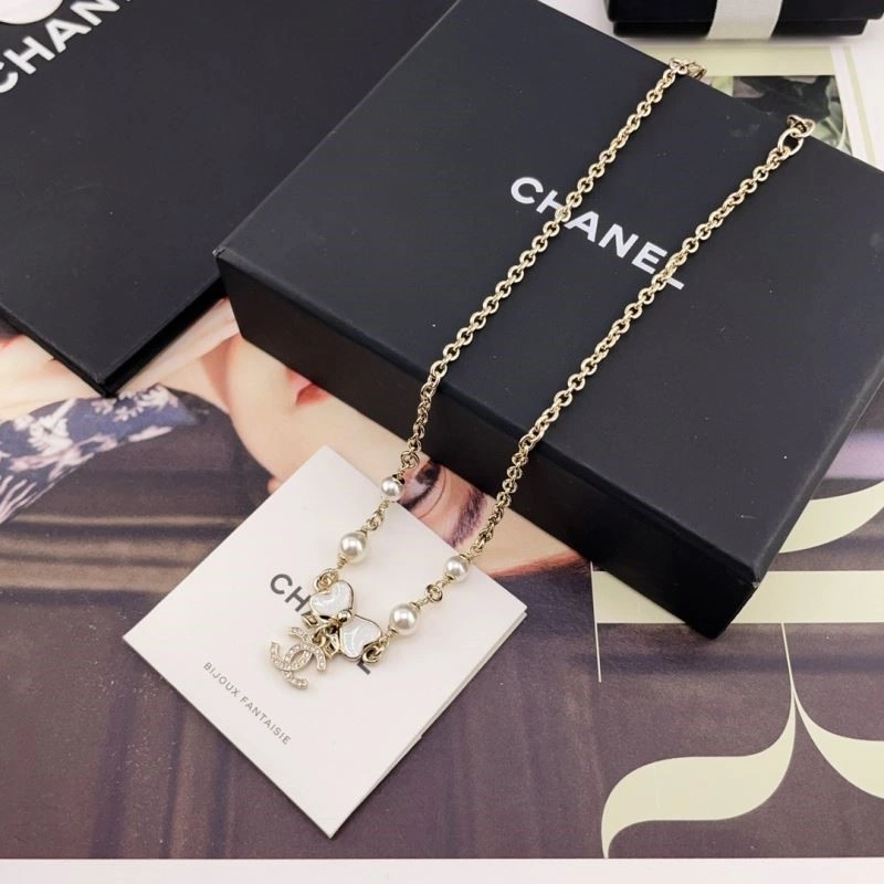 Chanel Necklaces Functional 220754