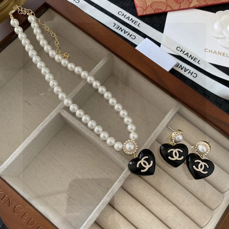 Durable Chanel Necklaces 220739