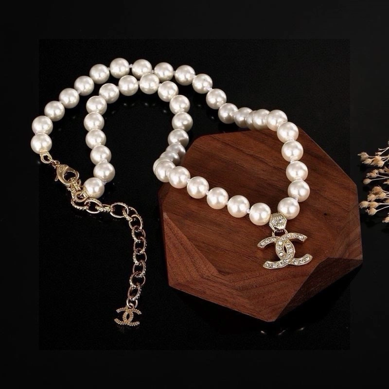 UrbanStyle Chanel Necklaces 220742