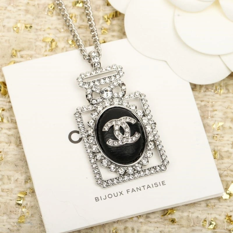 Chanel Necklaces Thermal 220738