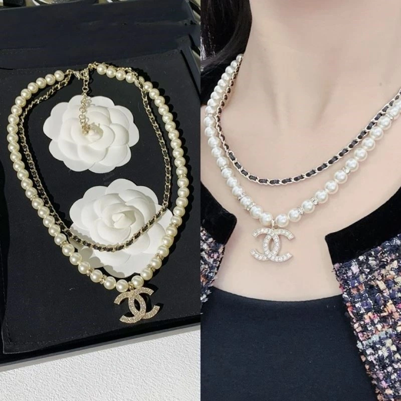 Chanel Necklaces Colorful 220751