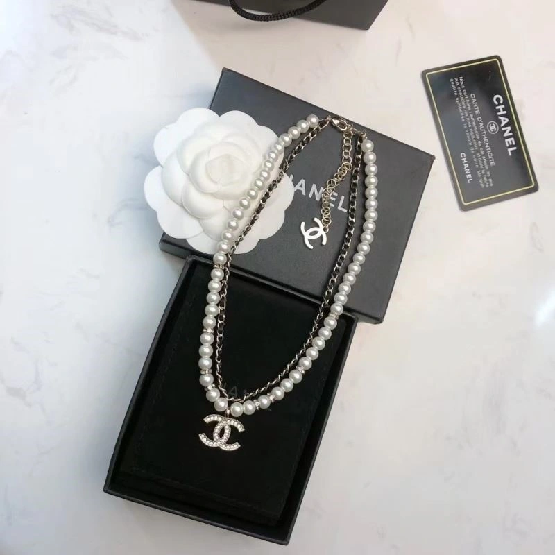 Chanel Necklaces Colorful 220751