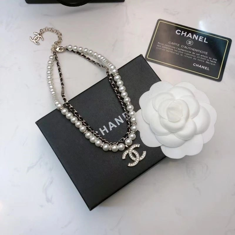 Chanel Necklaces Colorful 220751