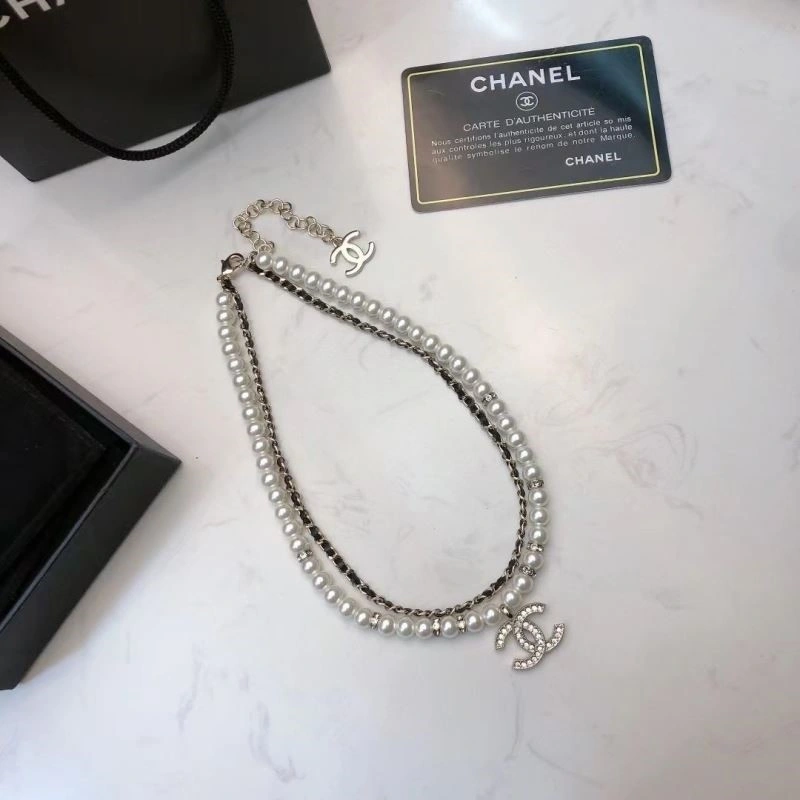 Chanel Necklaces Colorful 220751