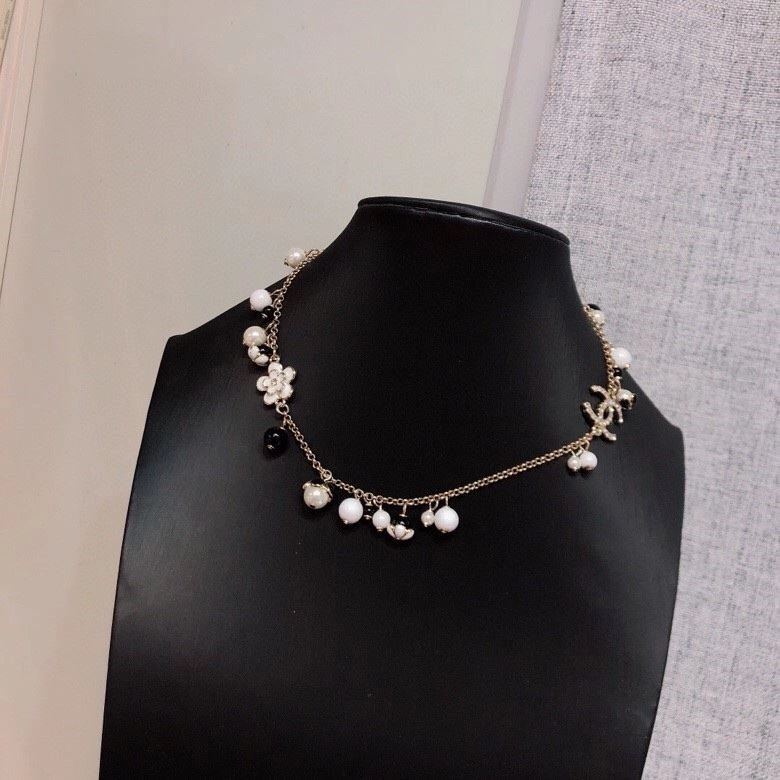 Chanel Necklaces Chic 220761