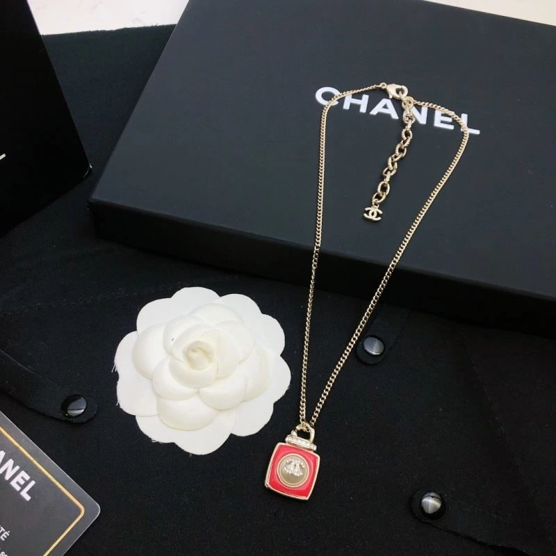 Chanel Necklaces Unisex 220765