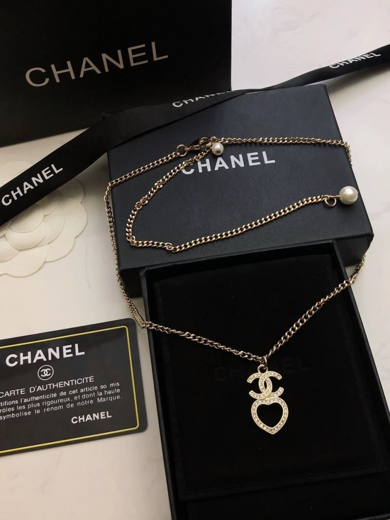 WrinkleFree Chanel Necklaces 220818