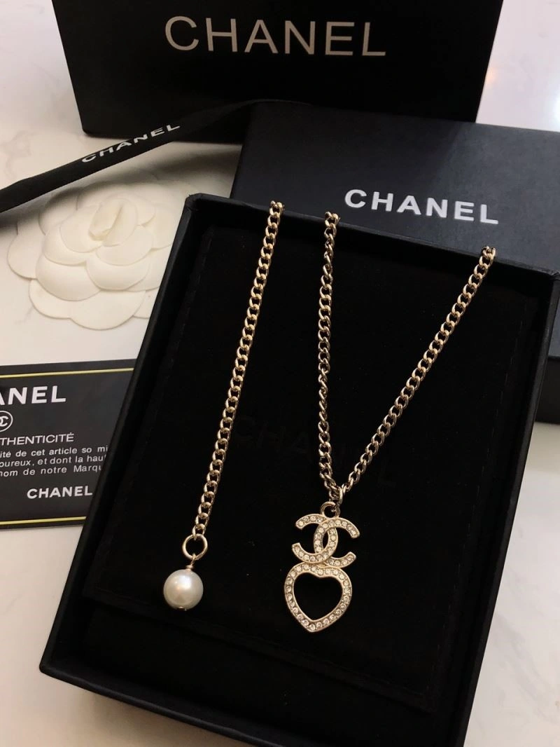 WrinkleFree Chanel Necklaces 220818