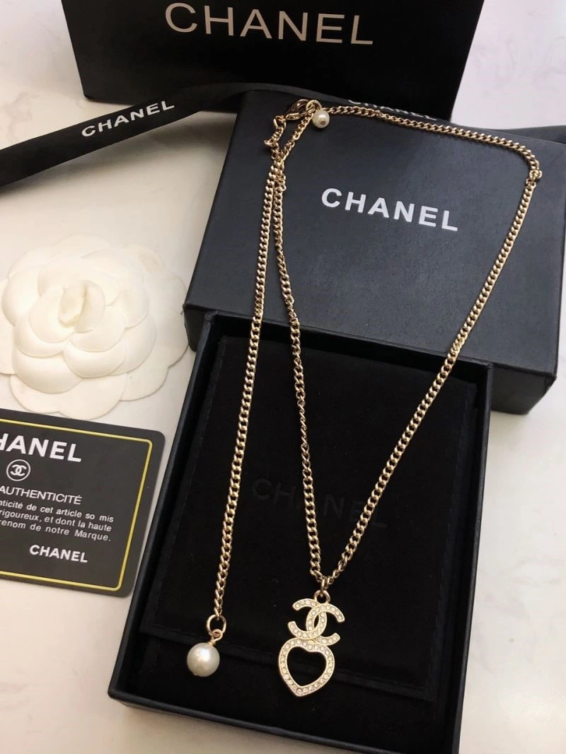 WrinkleFree Chanel Necklaces 220818