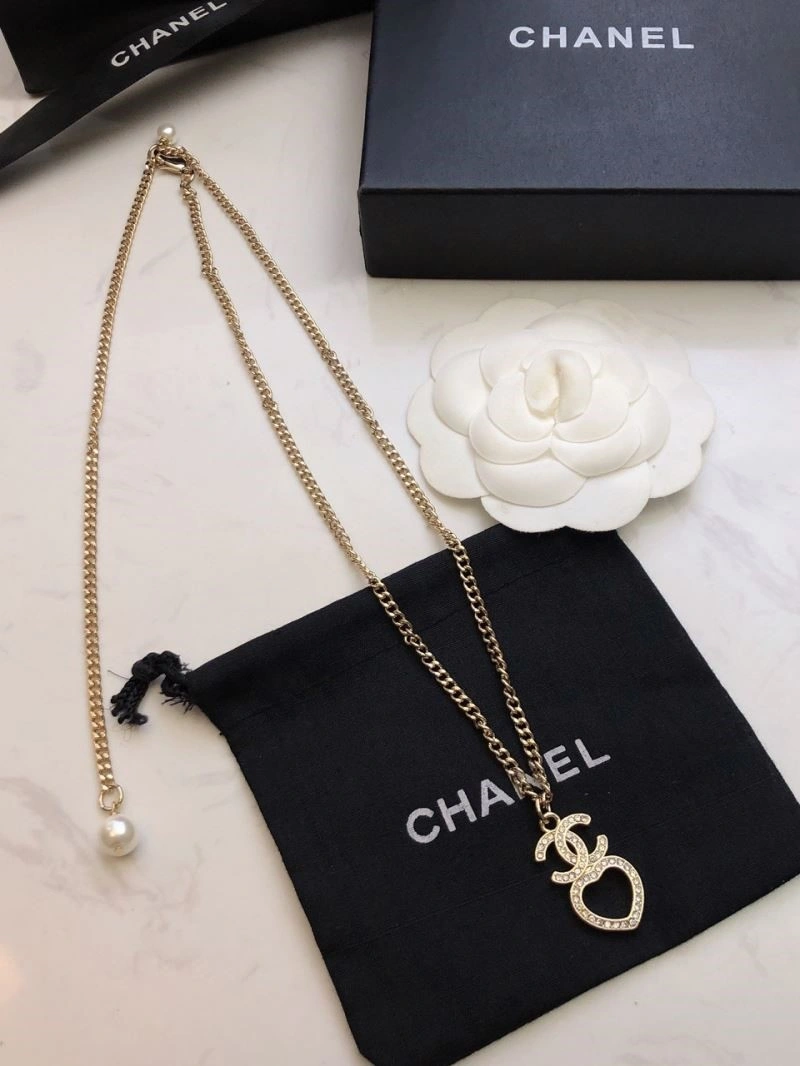 WrinkleFree Chanel Necklaces 220818